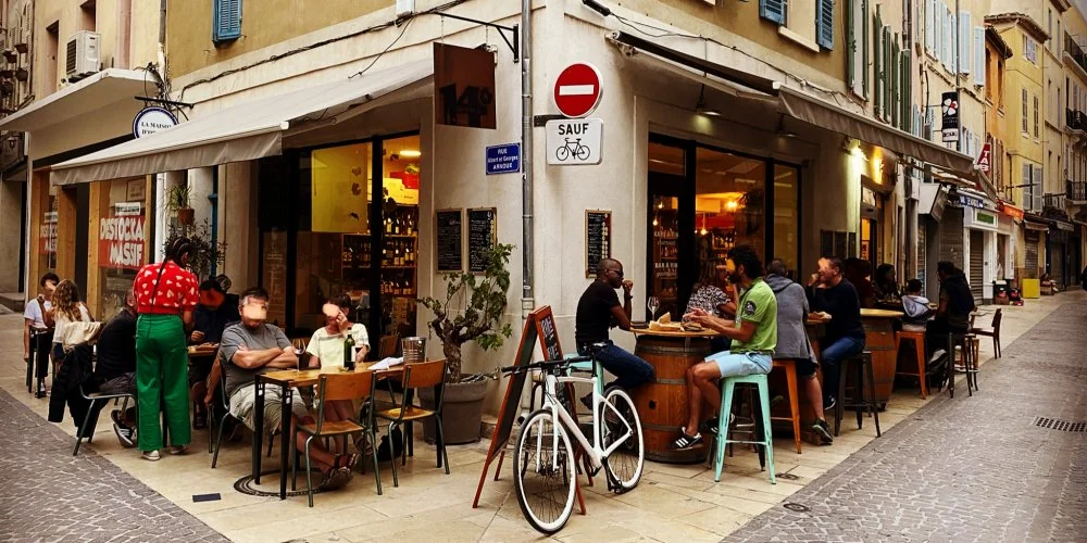 Cave & Bar à vins 14 degrés, La Ciotat